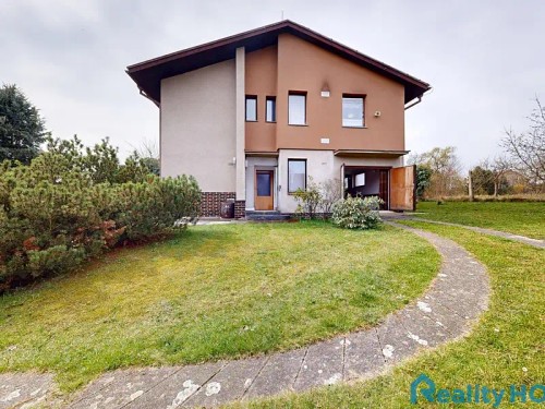 Prodej domu 191 m², pozemek 1664 m²