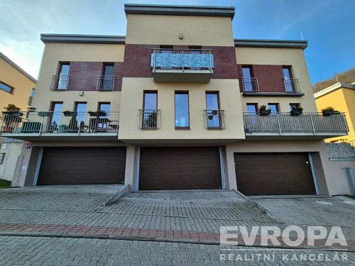Prodej bytu 4+kk 96 m²