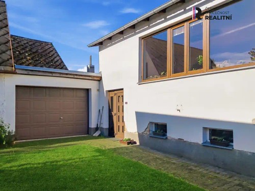 Prodej domu 176 m², pozemek 985 m²