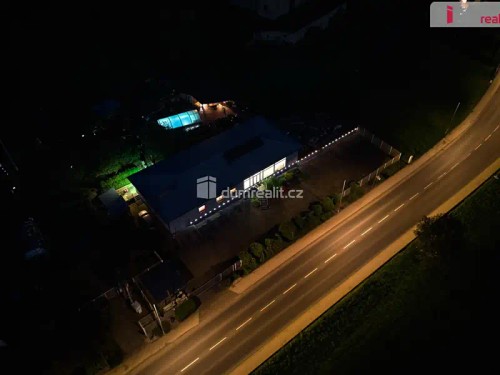 Prodej vily 296 m², pozemek 3134 m²