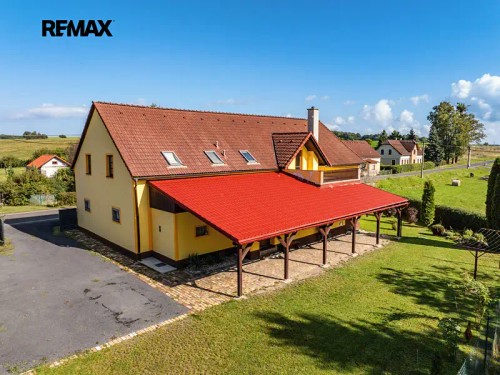 Prodej domu 361 m², pozemek 1335 m²