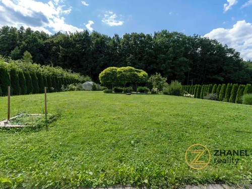 Prodej domu 351 m², pozemek 1603 m²