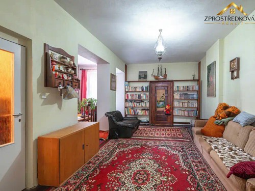 Prodej domu 380 m², pozemek 615 m²