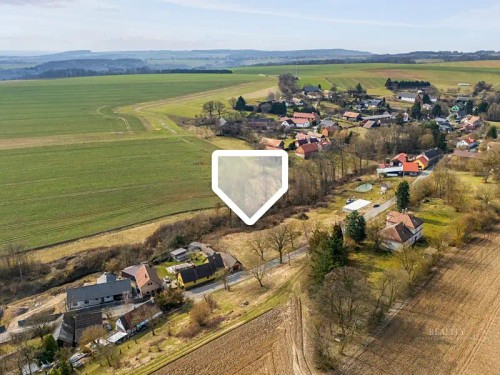 Prodej stavebního pozemku 2030 m²