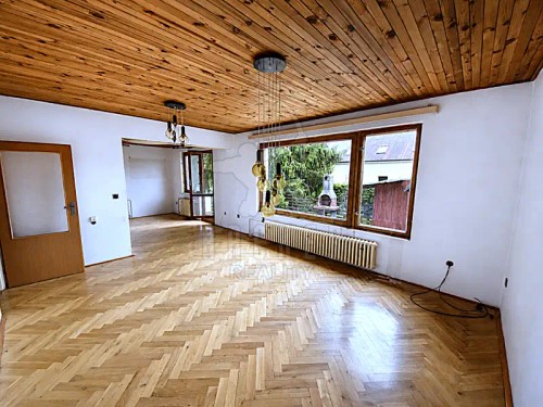 Prodej domu 200 m², pozemek 877 m²