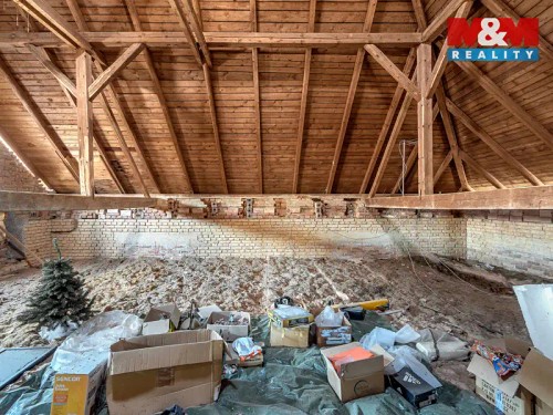 Prodej domu 400 m², pozemek 5480 m²