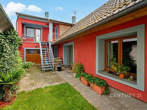 Prodej domu 252 m², pozemek 289 m²