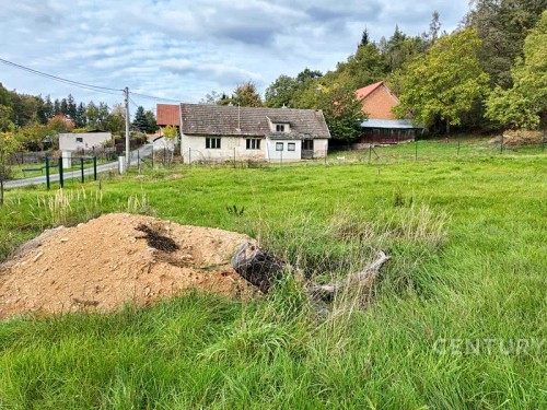 Prodej stavebního pozemku 1263 m²