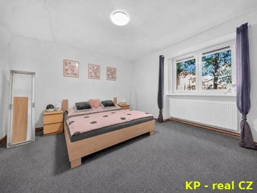 Prodej domu 247 m², pozemek 976 m²