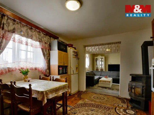 Prodej domu 280 m², pozemek 596 m²