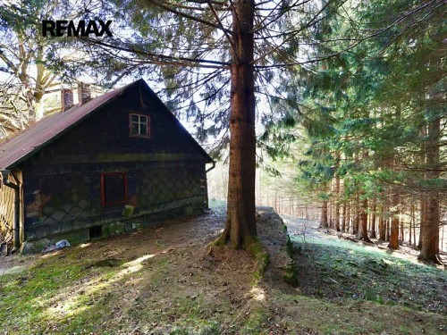 Prodej stavebního pozemku 7880 m²