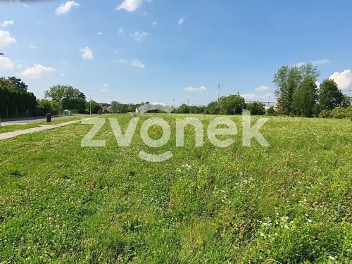 Prodej stavebního pozemku 1019 m²