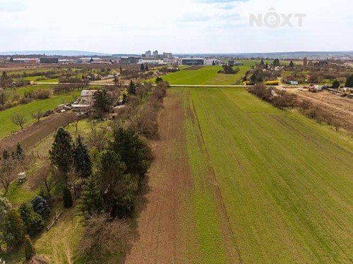 Prodej stavebního pozemku 2814 m²