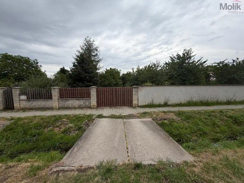 Prodej stavebního pozemku 1609 m²