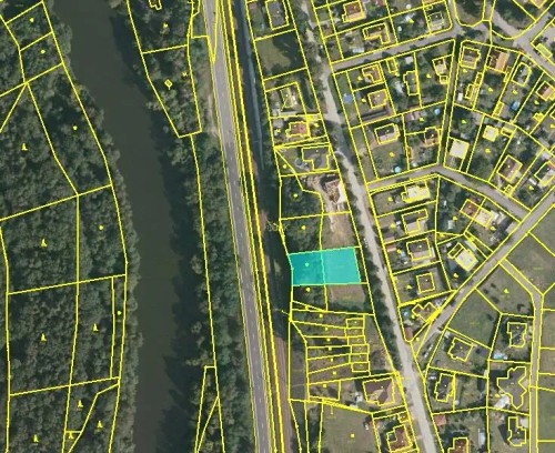 Prodej stavebního pozemku 1093 m²