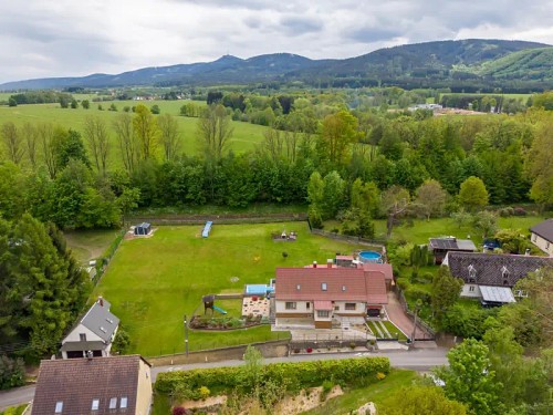Prodej domu 214 m², pozemek 1338 m²
