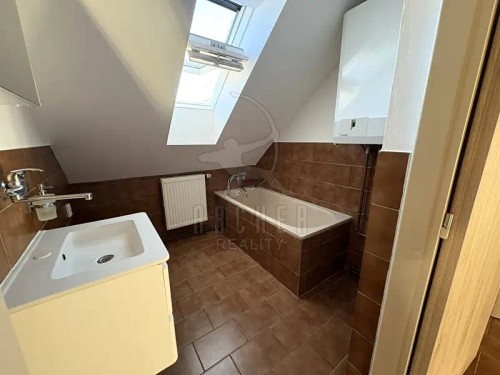 Prodej bytu 3+kk 67 m²