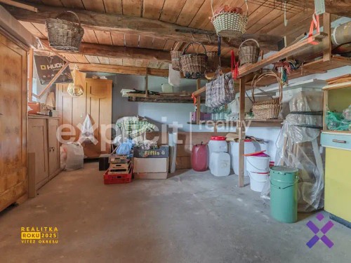 Prodej domu 163 m², pozemek 2861 m²