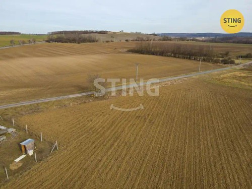 Prodej stavebního pozemku 1850 m²