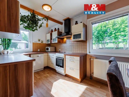 Prodej domu 192 m², pozemek 948 m²