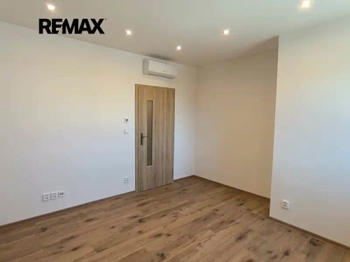 Prodej domu 98 m², pozemek 777 m²