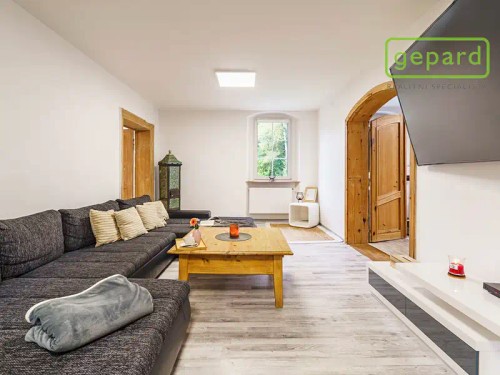 Prodej domu 295 m², pozemek 9233 m²