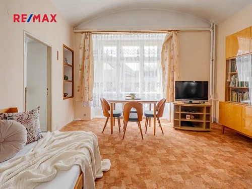 Prodej domu 200 m², pozemek 1223 m²