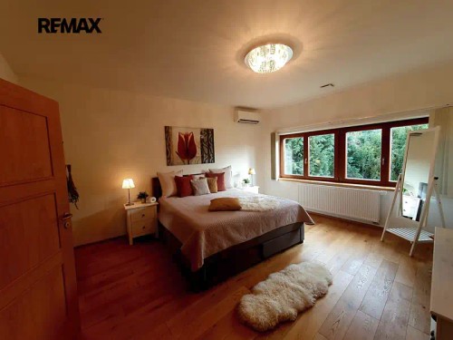 Prodej domu 220 m², pozemek 1004 m²