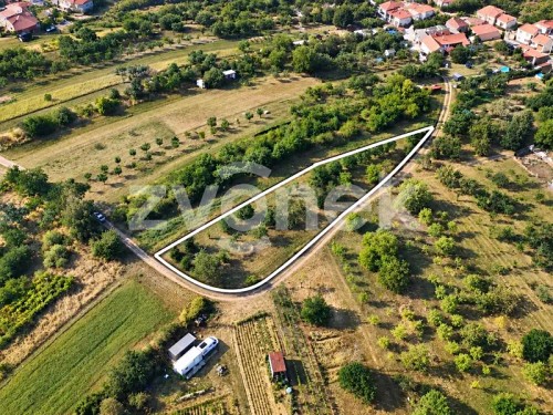 Prodej stavebního pozemku 2143 m²