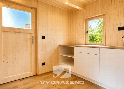 Prodej chaty 24 m², pozemek 25 m²