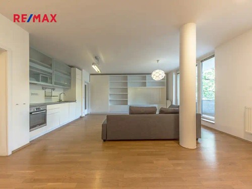 Prodej bytu 2+kk 70 m²