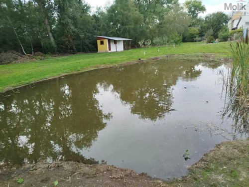 Prodej stavebního pozemku 3916 m²