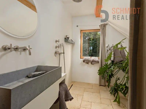 Prodej domu 242 m², pozemek 382 m²