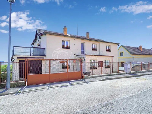 Prodej domu 395 m², pozemek 1146 m²