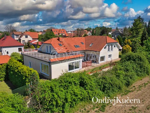 Prodej domu 435 m², pozemek 1865 m²