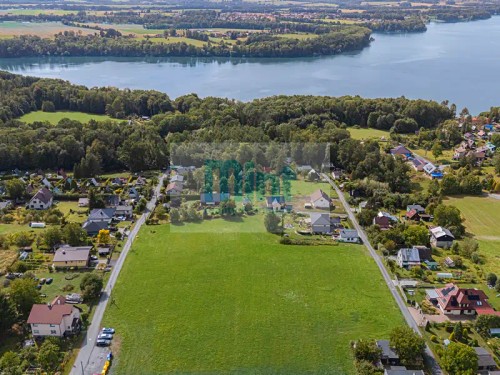 Prodej stavebního pozemku 2588 m²