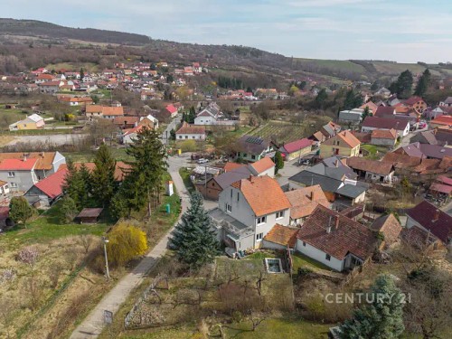 Prodej domu 310 m², pozemek 563 m²
