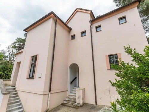 Prodej vily 260 m², pozemek 687 m²