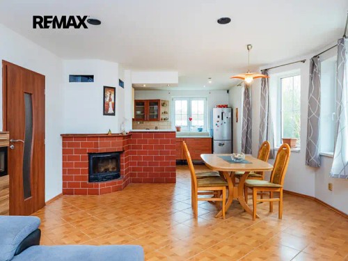 Prodej domu 178 m², pozemek 2045 m²