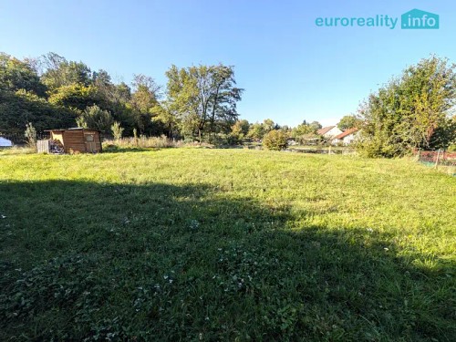 Prodej stavebního pozemku 856 m²