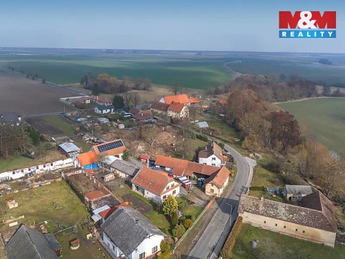 Prodej stavebního pozemku 1767 m²