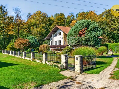 Prodej domu 300 m², pozemek 3399 m²