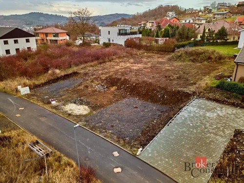 Prodej stavebního pozemku 1062 m²