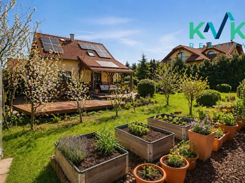 Prodej domu 250 m², pozemek 992 m²