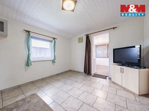 Prodaná  chata 43 m², pozemek 580 m²
