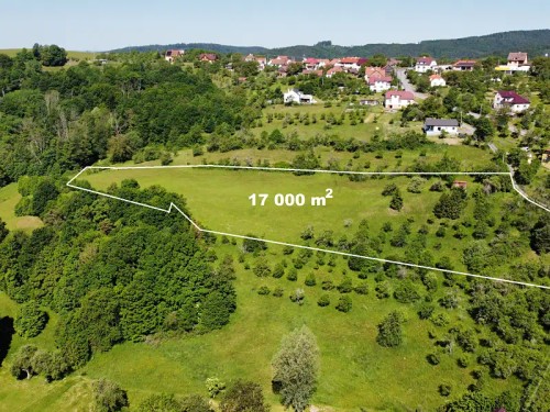 Prodej stavebního pozemku 17000 m²