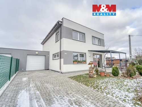 Prodej domu 146 m², pozemek 687 m²