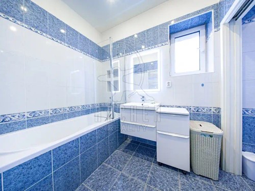 Prodej domu 324 m², pozemek 399 m²