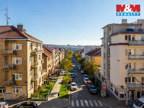 Prodej bytu 2+1 61 m²