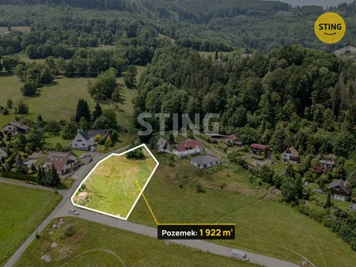 Prodej stavebního pozemku 1922 m²